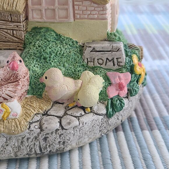 Vintage Summit Collection Ceramic Cottage Farmhouse Music Box Hen Chickens Eggs - Picture 5 of 10